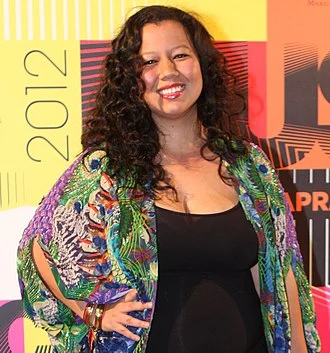 Mahalia Barnes height profile photo
