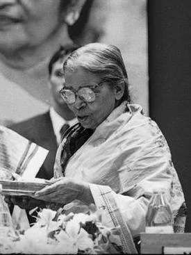 Mahasweta Devi height profile photo