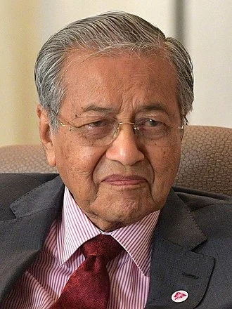Mahathir Mohamad height profile photo