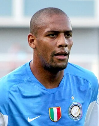 Maicon (footballer, born 1981) height profile photo