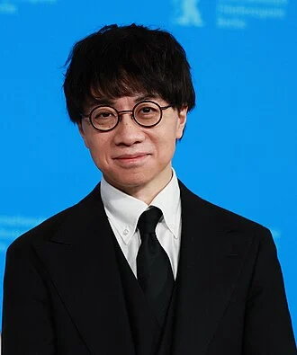 Makoto Shinkai height profile photo