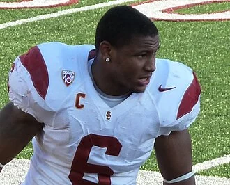 Malcolm Smith (American football) height profile photo