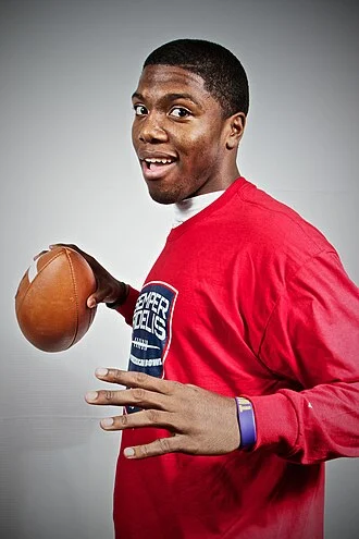 Malik Zaire height profile photo