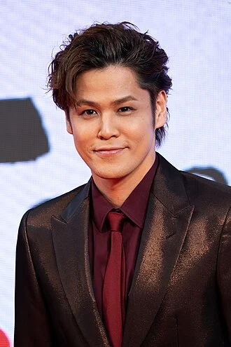 Mamoru Miyano height profile photo