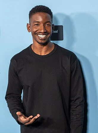 Mamoudou Athie height profile photo