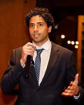 Manny Rutinel height profile photo