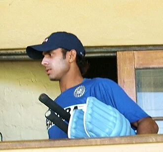 Manoj Tiwary (cricketer) height profile photo