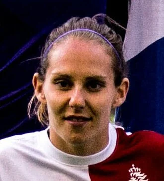 Manon Melis height profile photo