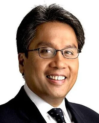 Mar Roxas height profile photo
