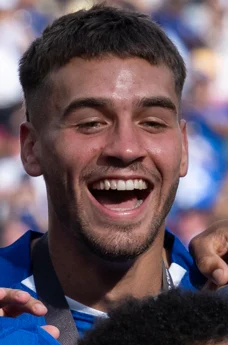Marc Guiu height profile photo
