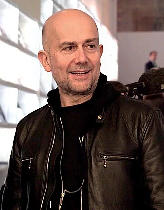 Marc Quinn height profile photo