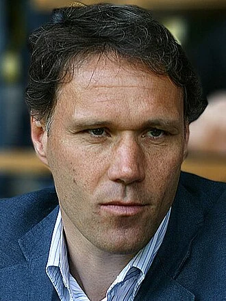 Marco van Basten height profile photo