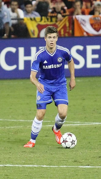 Marco van Ginkel height profile photo