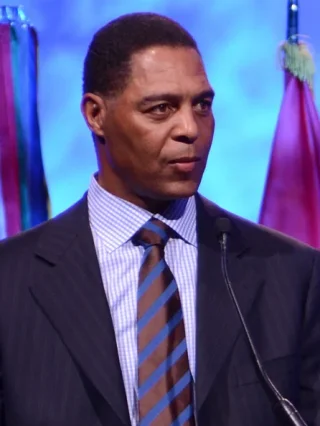 Marcus Allen height profile photo