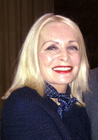 Margi Clarke height profile photo