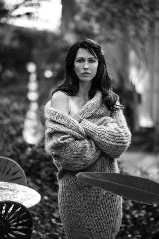 Margo Stilley height profile photo