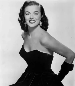 Marguerite Chapman height profile photo