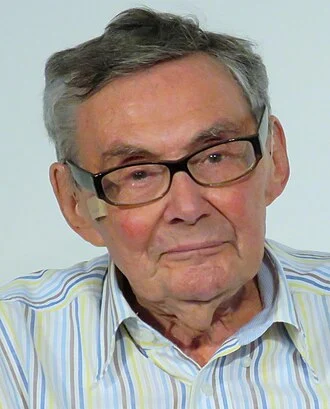 Marian Turski height profile photo