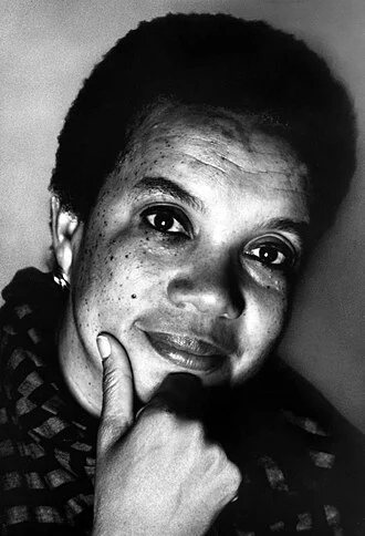 Marian Wright Edelman height profile photo