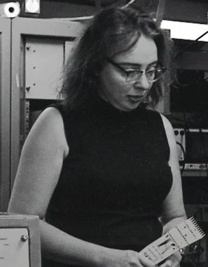 Marie Tharp height profile photo