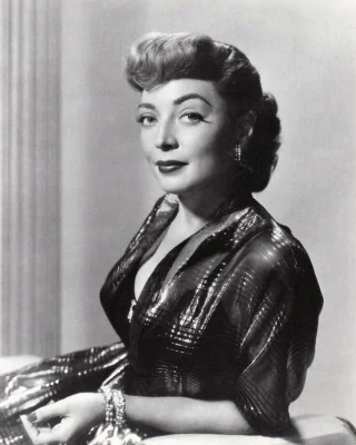 Marie Windsor height profile photo