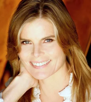 Mariel Hemingway height profile photo
