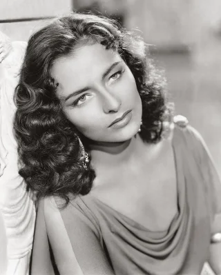 Marina Berti height profile photo