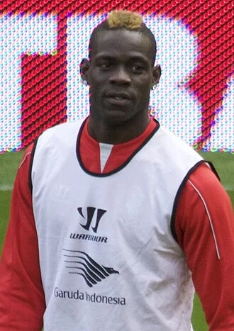 Mario Balotelli height profile photo