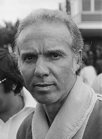 Mário Zagallo height profile photo
