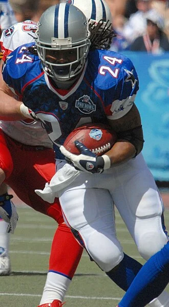 Marion Barber III height profile photo