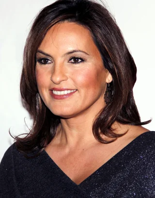 Mariska Hargitay height profile photo