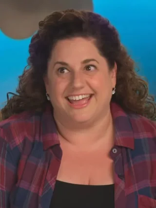 Marissa Jaret Winokur height profile photo