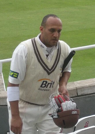 Mark Butcher height profile photo
