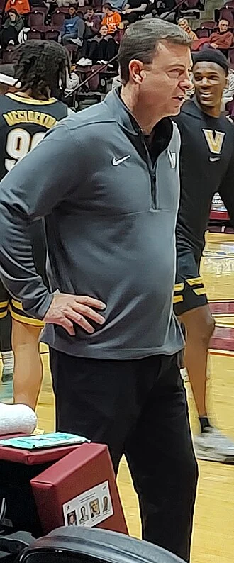 Mark Byington height profile photo