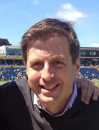 Mark Chapman (broadcaster) height profile photo