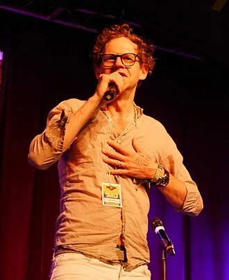 Mark Dolan height profile photo
