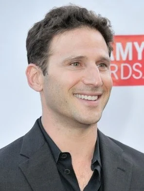Mark Feuerstein height profile photo