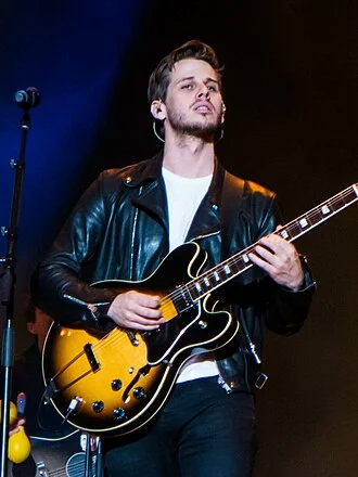 Mark Foster (musician) height profile photo