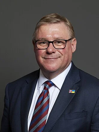 Mark Francois height profile photo