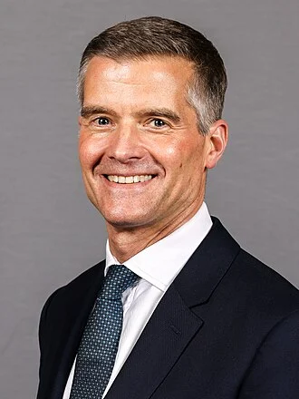 Mark Harper height profile photo
