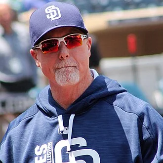 Mark McGwire height profile photo