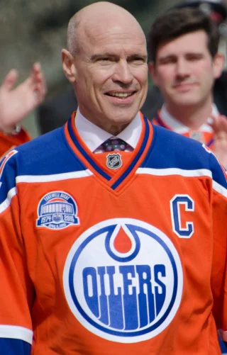 Mark Messier height profile photo