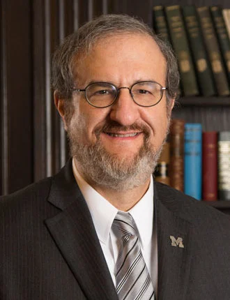 Mark Schlissel height profile photo