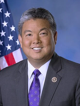 Mark Takai height profile photo