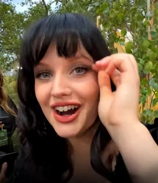 Markella Kavenagh height profile photo