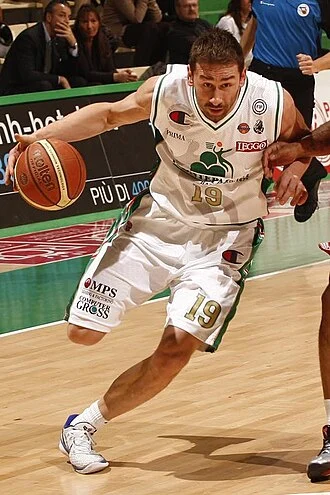 Marko Jarić height profile photo