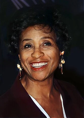Marla Gibbs height profile photo