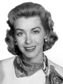 Marsha Hunt (actress, born 1917) height profile photo
