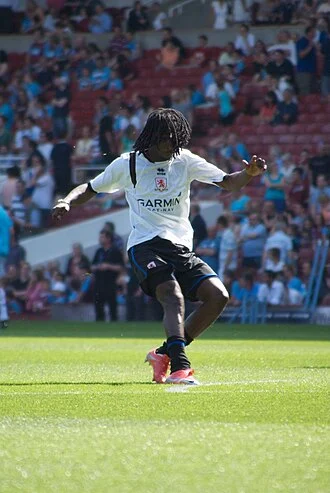 Marvin Emnes height profile photo