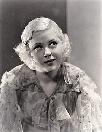 Mary Carlisle height profile photo